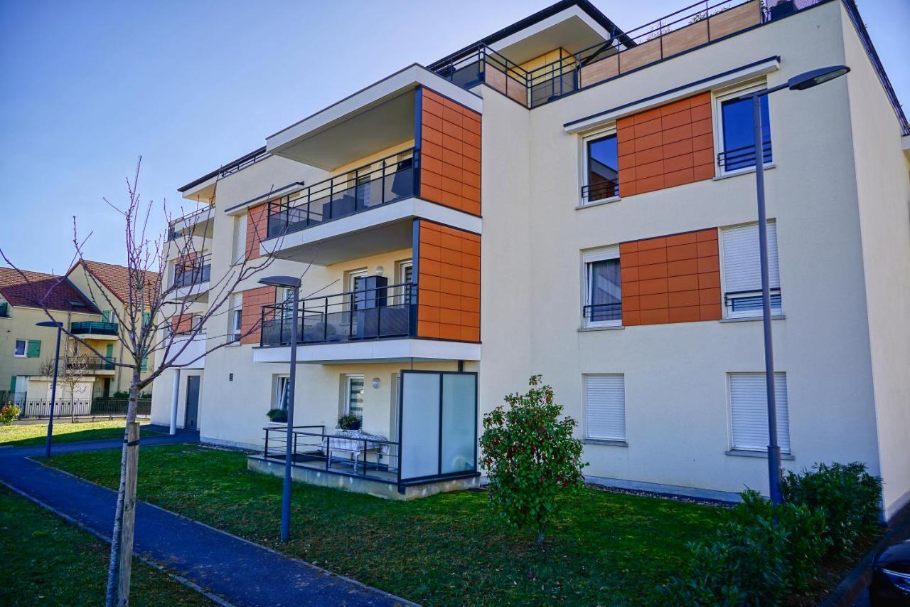 Apartment Spacieux - 4 Pers' - Balcon - 2 Lits - Parking