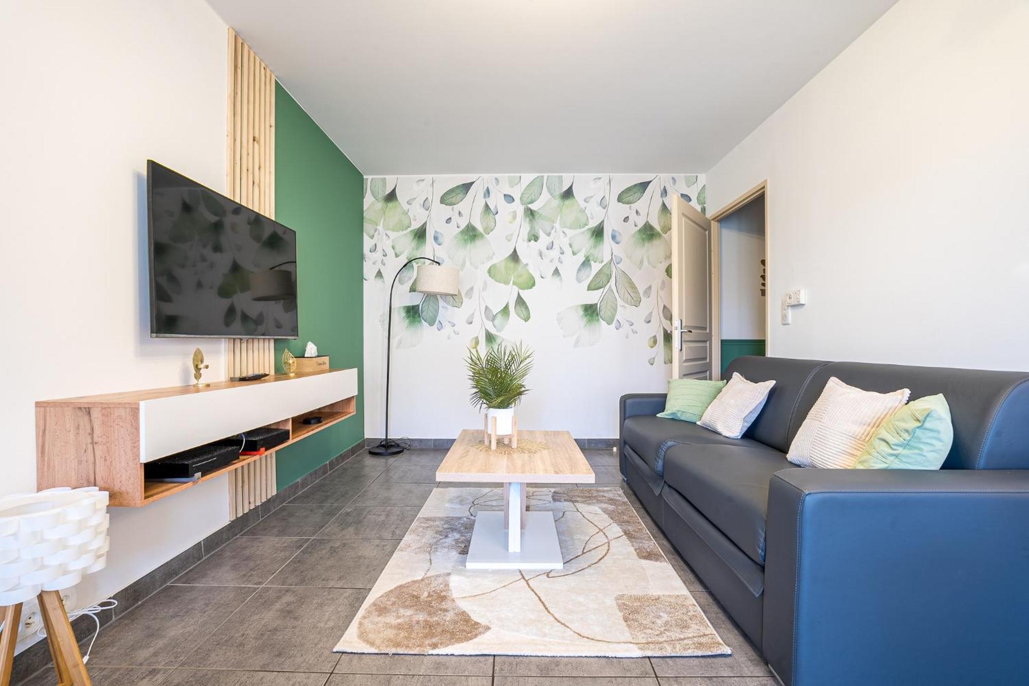 Spacieux - 4 Pers' - Balcon - 2 Lits - Parking Apartment Woippy